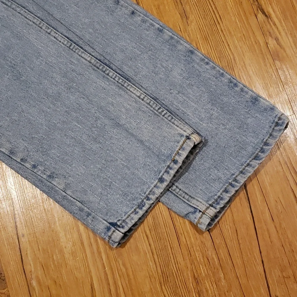 Vintage Levi's - Picture 4 of 10